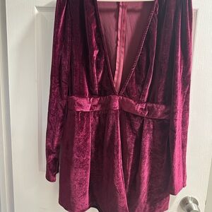 YOINS Velvet Deep V-Neck Robe in Rich Burgundy